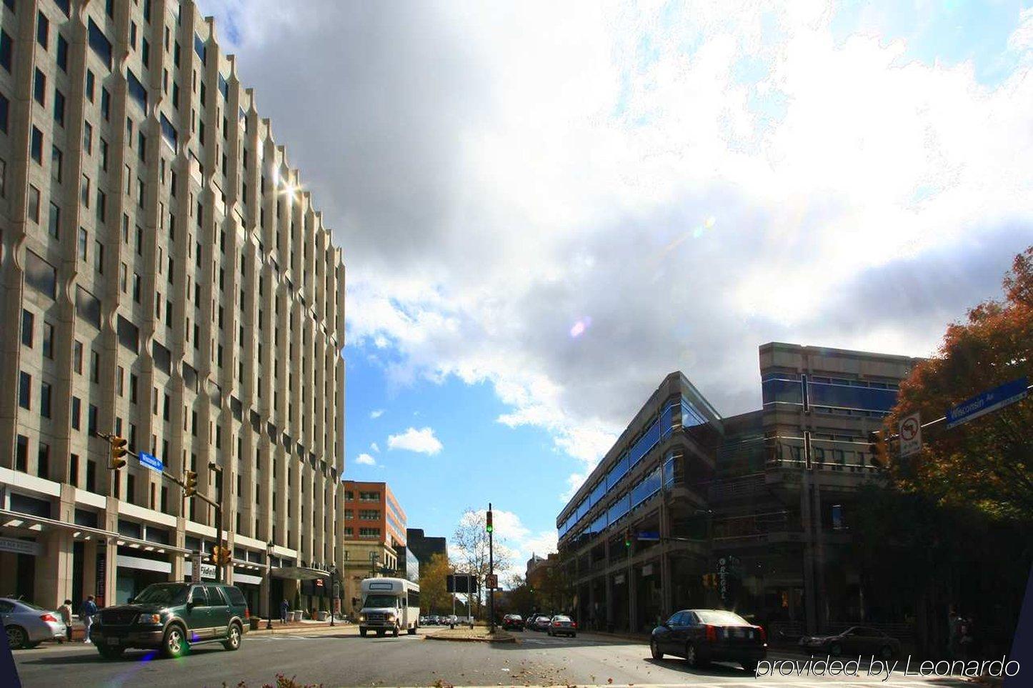Hilton Garden Downtown 3*