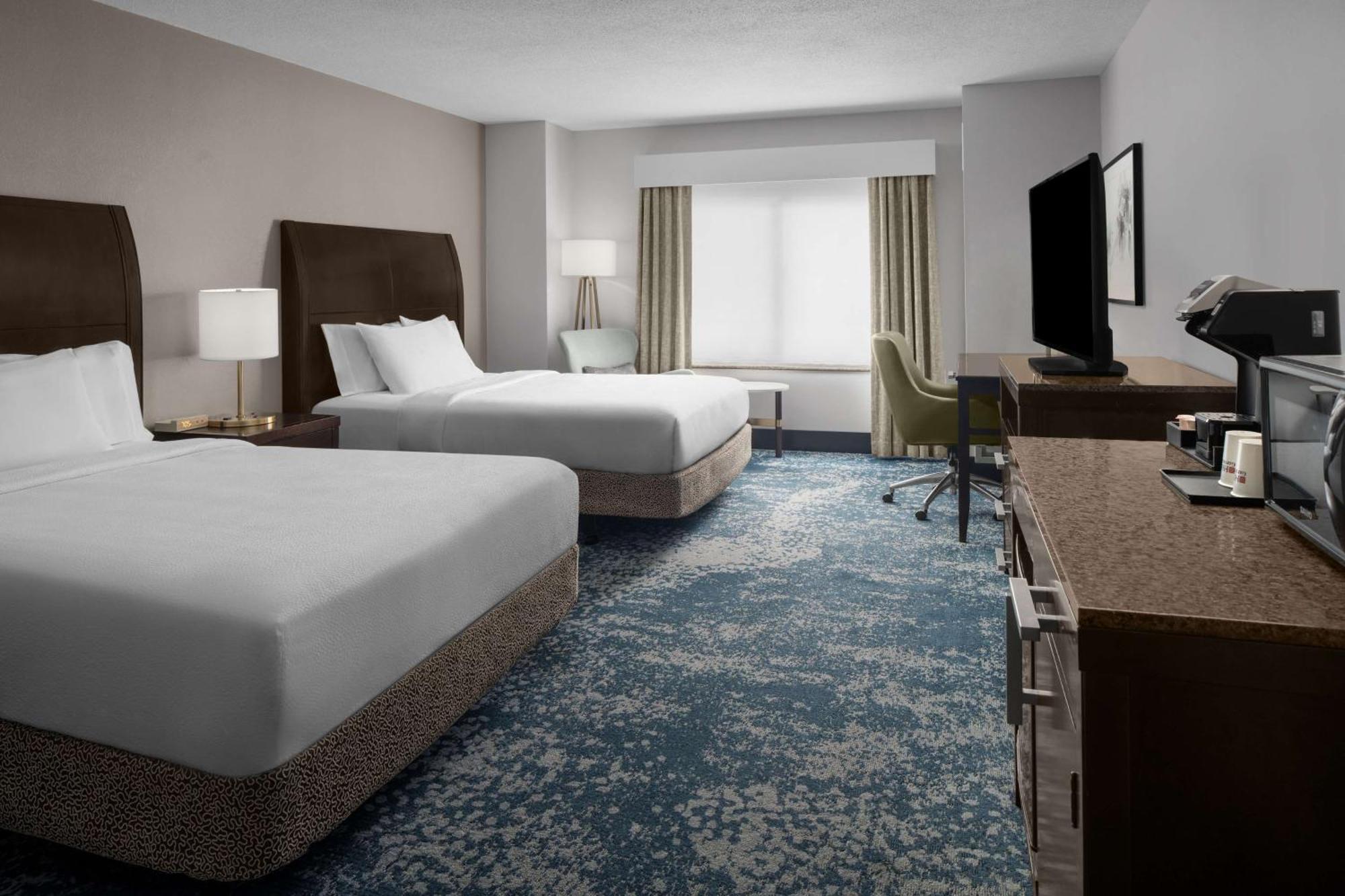 Hilton Garden Downtown Hotel 3*