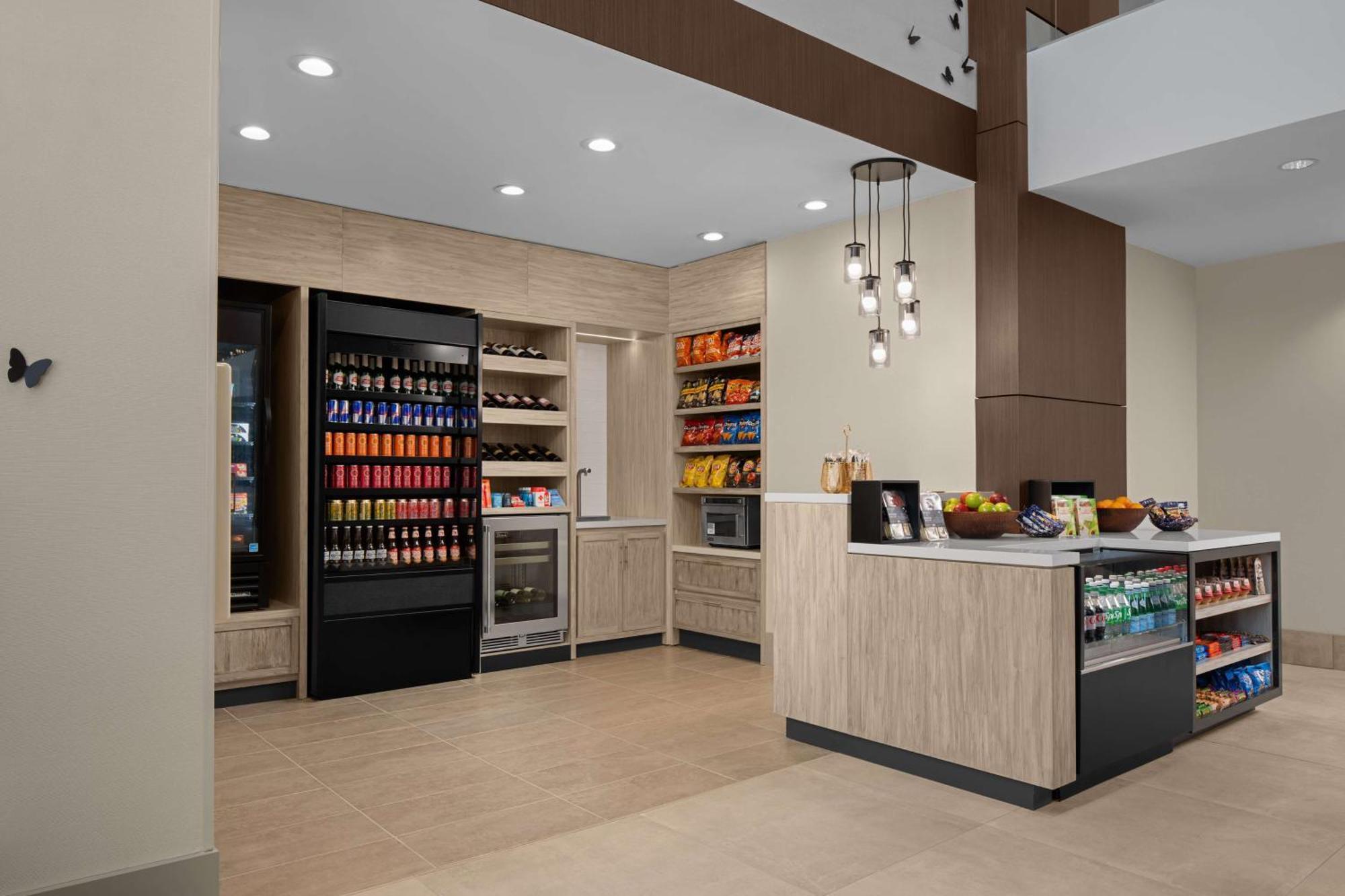Hotel Hilton Garden Downtown 3*